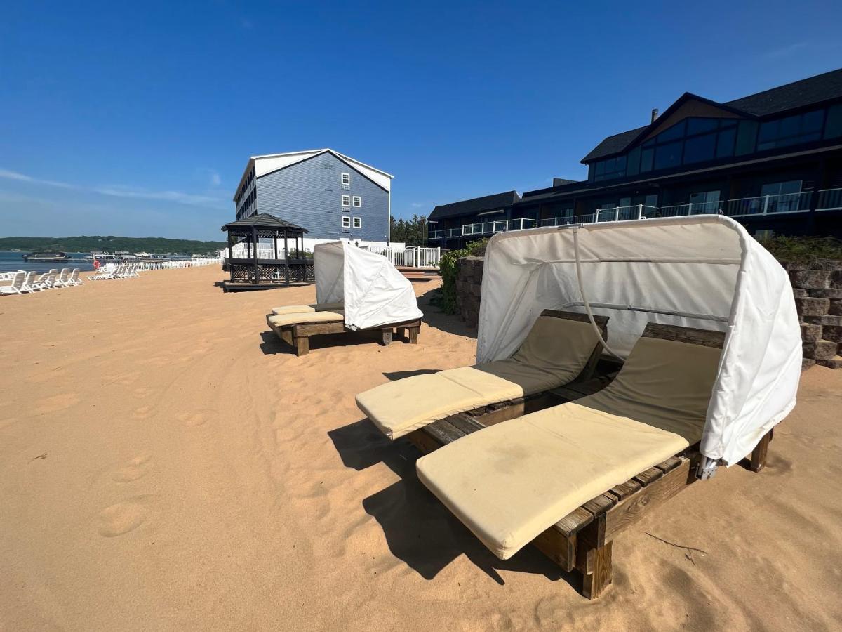 The Beach Haus - Traverse City Zewnętrze zdjęcie