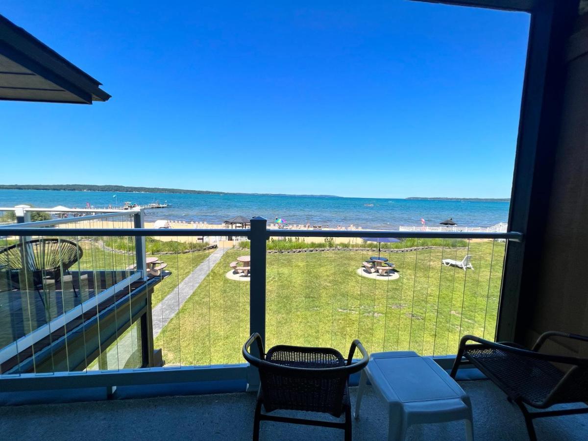 The Beach Haus - Traverse City Zewnętrze zdjęcie