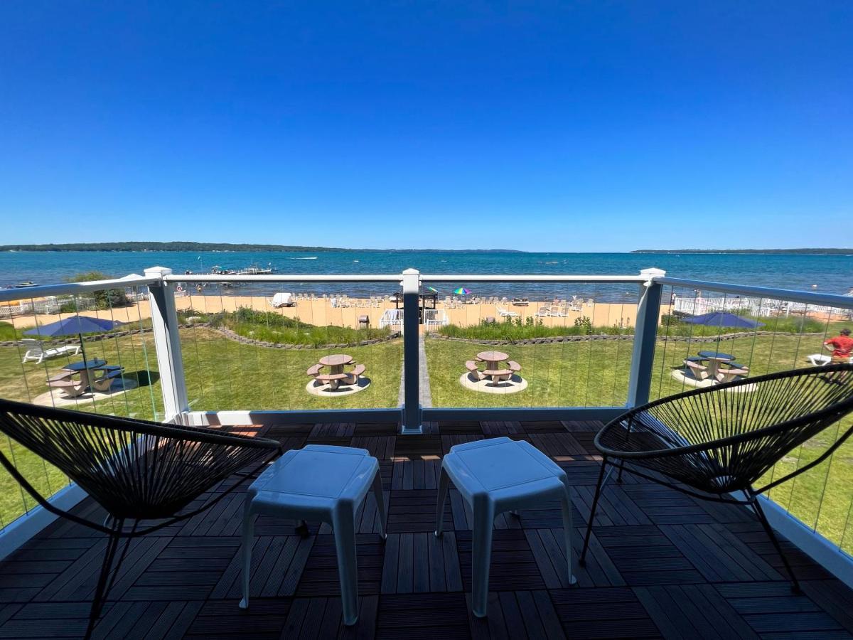 The Beach Haus - Traverse City Zewnętrze zdjęcie